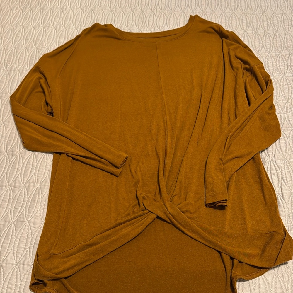 Loft Lou and Grey long sleeve tshirt. Sz XXL